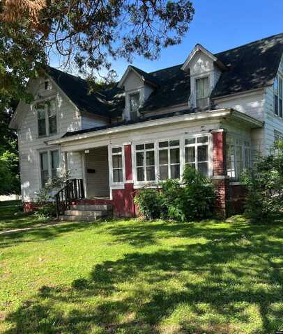 121 Sterling, Martin, TN 38237