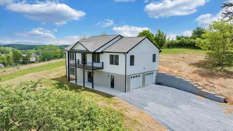 5152 Roanoke RD, Daleville, VA 24083