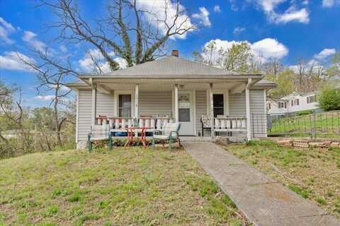 1318 EAST GATE AVE NE, Roanoke, VA 24012