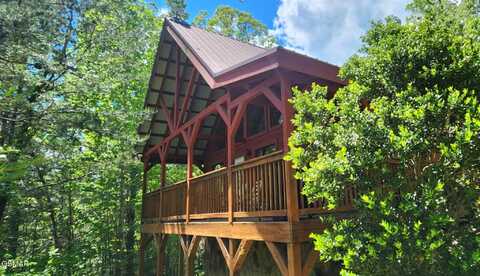 1926 Bird Hill Rd, Sevierville, TN 37876