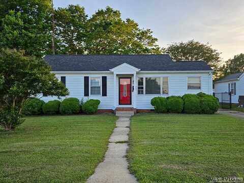 719 E 11th St, Roanoke Rapids, NC 27870