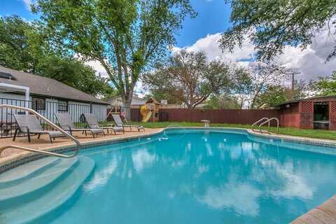2671 Oxford Ave, San Angelo, TX 76904