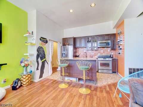 1470 Campbell St, Rahway, NJ 07065