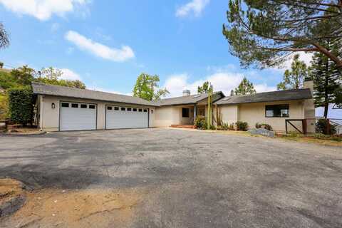 28983 Mountain Meadow Rd, Escondido, CA 92026