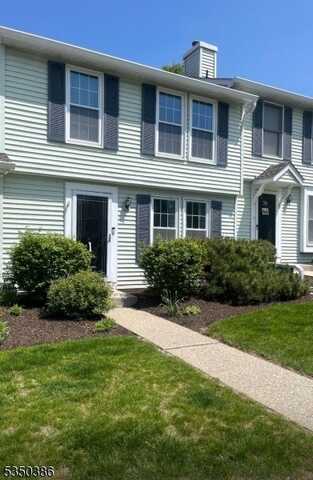 32 Ben Franklin Dr, Franklin, NJ 07416