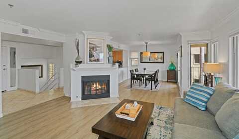 8168 Avenida Navidad, San Diego, CA 92122