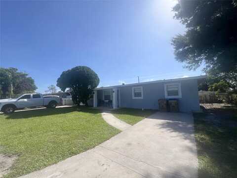 Coral, KISSIMMEE, FL 34741