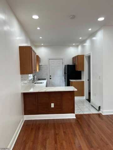 1214 51St St, North Bergen, NJ 07047