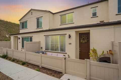 328 Satsuma Trl, Fallbrook, CA 92028