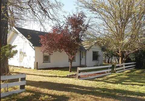 220 N 16th street, Montague, CA 96064