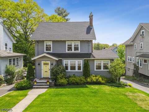 446 Ridgewood Rd, Maplewood, NJ 07040