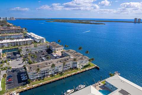 111 Doolen Court, North Palm Beach, FL 33408