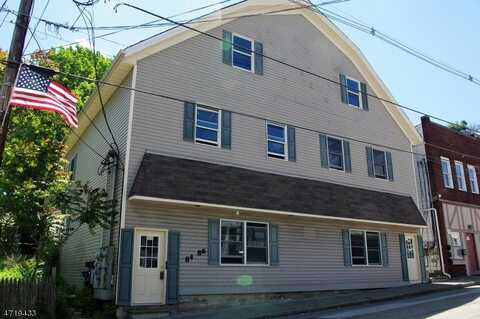 84 Main St, Franklin, NJ 07416