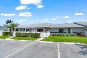 2641 Gately Drive W, West Palm Beach, FL 33415