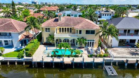 953 Banyan Drive, Delray Beach, FL 33483