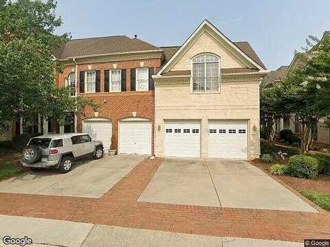 Lady Somerset, FAIRFAX, VA 22033