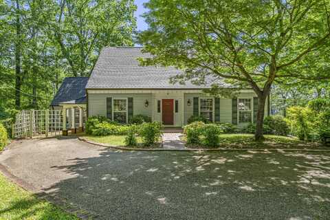 173 Lakewood Rd, Columbus, MS 39705