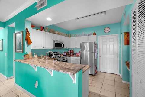 2416 57th Circle, Vero Beach, FL 32966