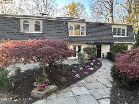 97 Reservoir Road, Dallas Township, PA 18612