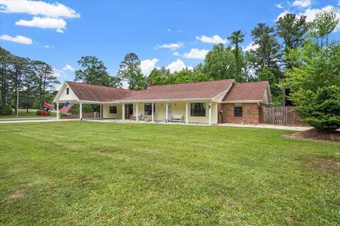 103 Oak Dr., Petal, MS 39465