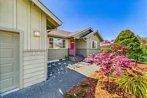 1848 Chanterelle Drive, McKinleyville, CA 95519