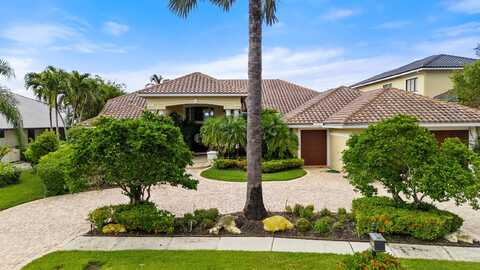 17618 Bocaire Way, Boca Raton, FL 33487