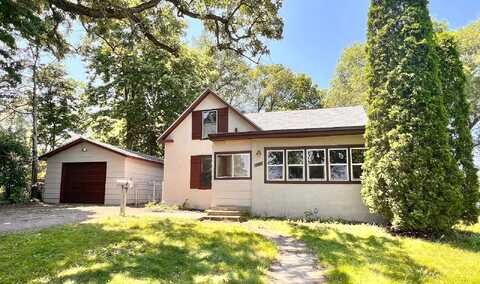 Green, ANOKA, MN 55303