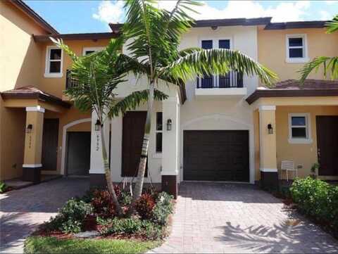 6996 Long Pine Circle, Coconut Creek, FL 33073