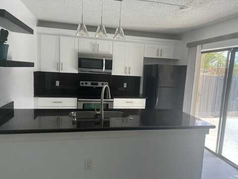 3714 37th Way, West Palm Beach, FL 33407