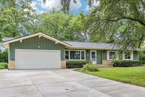 Martha, MILWAUKEE, WI 53226