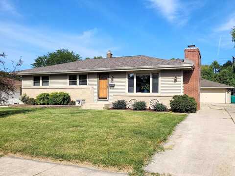 Shady, MENOMONEE FALLS, WI 53051