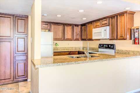 E Camelback Rd, Scottsdale, AZ 85251