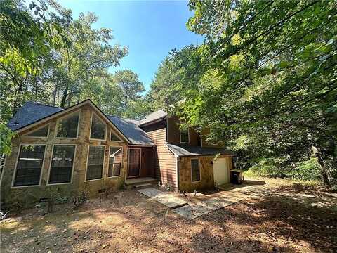 Lake Esther, FAIRBURN, GA 30213