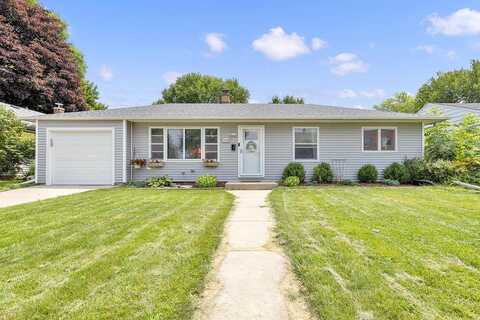 Lydell, MILWAUKEE, WI 53217