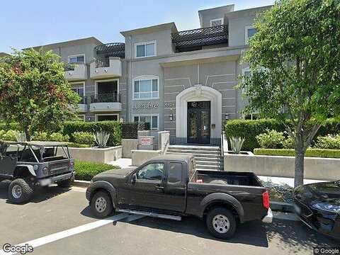 Whitsett Ave, Studio City, CA 91604