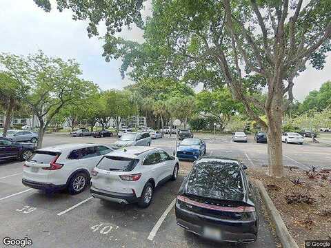 Course, POMPANO BEACH, FL 33069