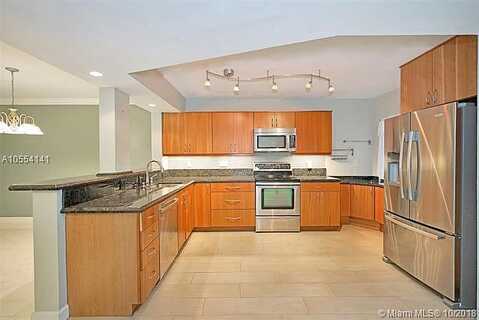 S Cypress Bend Dr, Pompano Beach, FL 33069