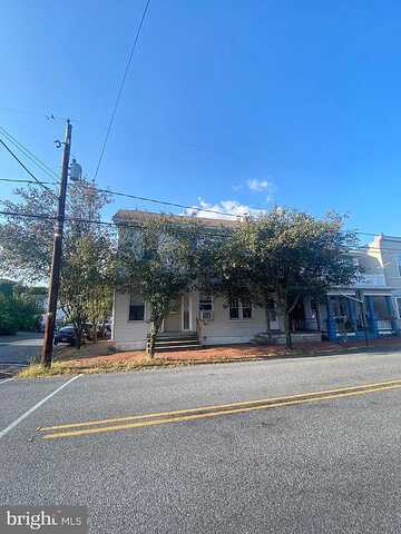Market, AUBURN, PA 17922