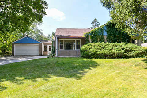 120Th, MILWAUKEE, WI 53226