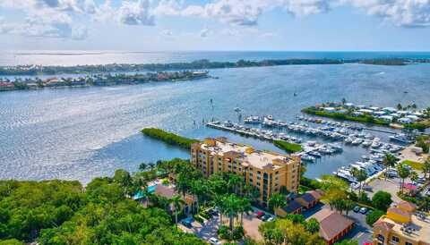 Scotia Dr, Hypoluxo, FL 33462