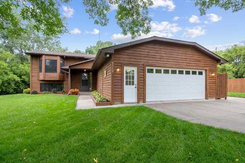 Larch, MINNEAPOLIS, MN 55442