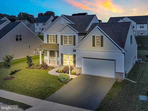 Apple Hollow, MECHANICSBURG, PA 17055