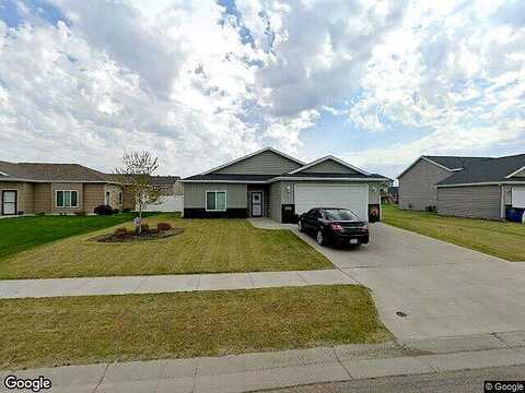 17Th, MOORHEAD, MN 56560