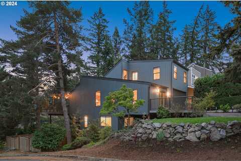 41St, PORTLAND, OR 97219