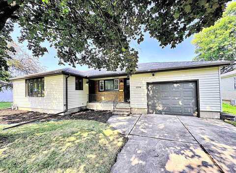 Rockdale, GREEN BAY, WI 54304