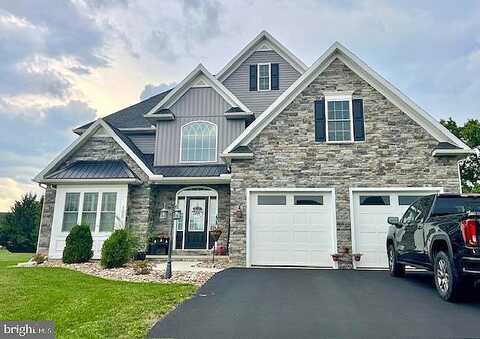 Cresthaven, FAYETTEVILLE, PA 17222