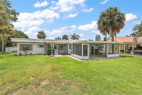 Richard, LEESBURG, FL 34788