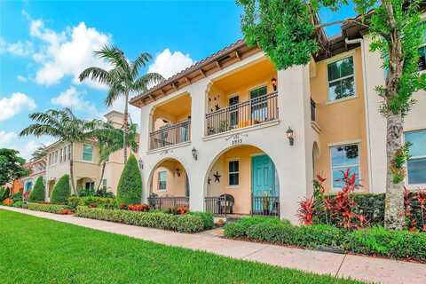 Tortola, HOLLYWOOD, FL 33024