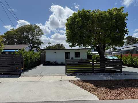 344 SE 4th Avenue, Delray Beach, FL 33483