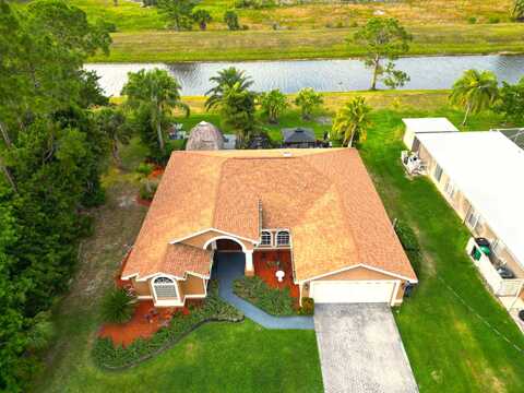 6834 NW Granger Avenue, Port Saint Lucie, FL 34983